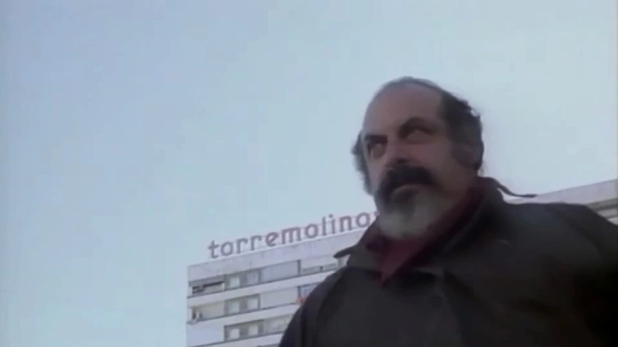 Kárate a muerte en Torremolinos - Doctor Malvedades