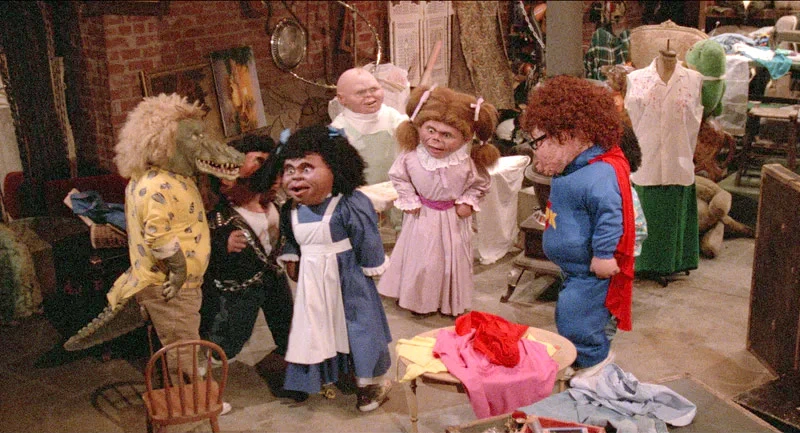 fotograma de the garbage pail kids