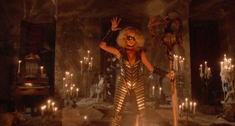 Sybil Danning en Howling II