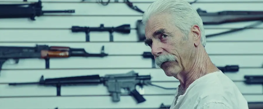 El hombre que mató a Hitler y después a Bigfoot - Sam Elliot con armas